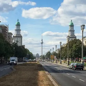 Апартаменты Studio Apartment Berlin Берлин